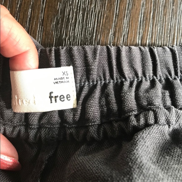 Wilfred Free Shorts - Picture 3 of 5